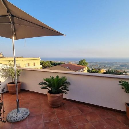 La Terrazza Dell'Ulivo Villa Agrigento Luaran gambar