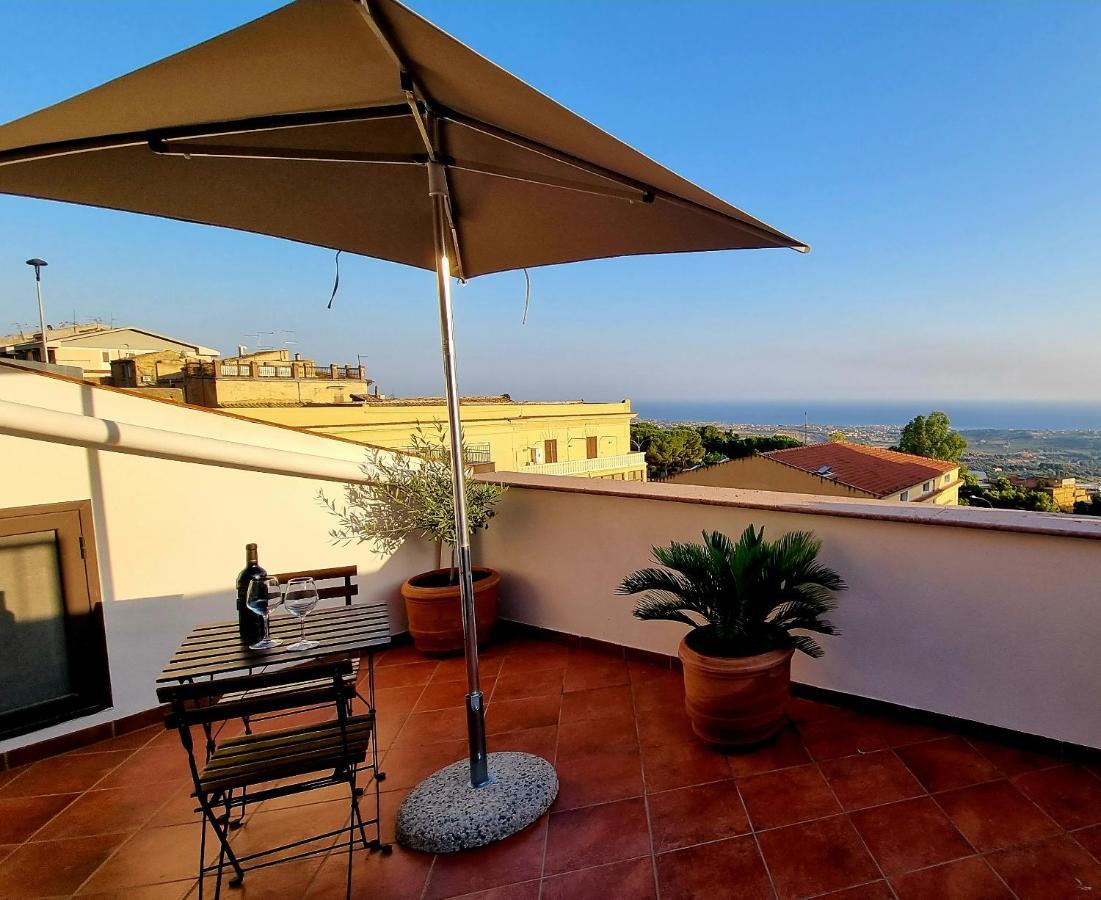 La Terrazza Dell'Ulivo Villa Agrigento Luaran gambar