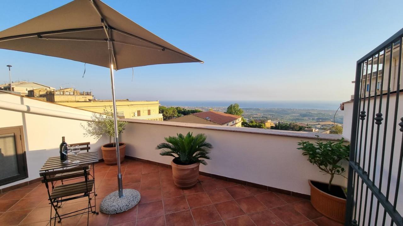 La Terrazza Dell'Ulivo Villa Agrigento Luaran gambar